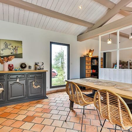Le Nid - Paisible Avec Piscine Villa Le Perrier Bagian luar foto